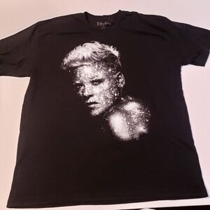 Pink 2023 Tour Shirt Mens XL